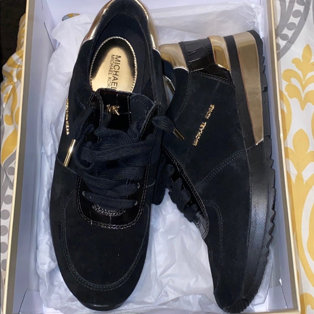 Micheal kors sneakers